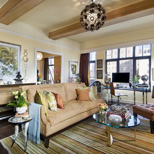 Houzz Tour: An Abundance of Style in 800 Square Feet